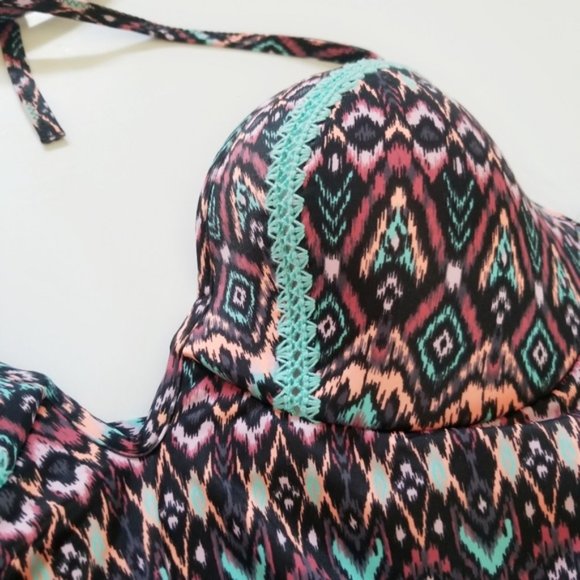 Shade & Shore Dream V-Wire Light Lift One Piece - Picture 9 of 13